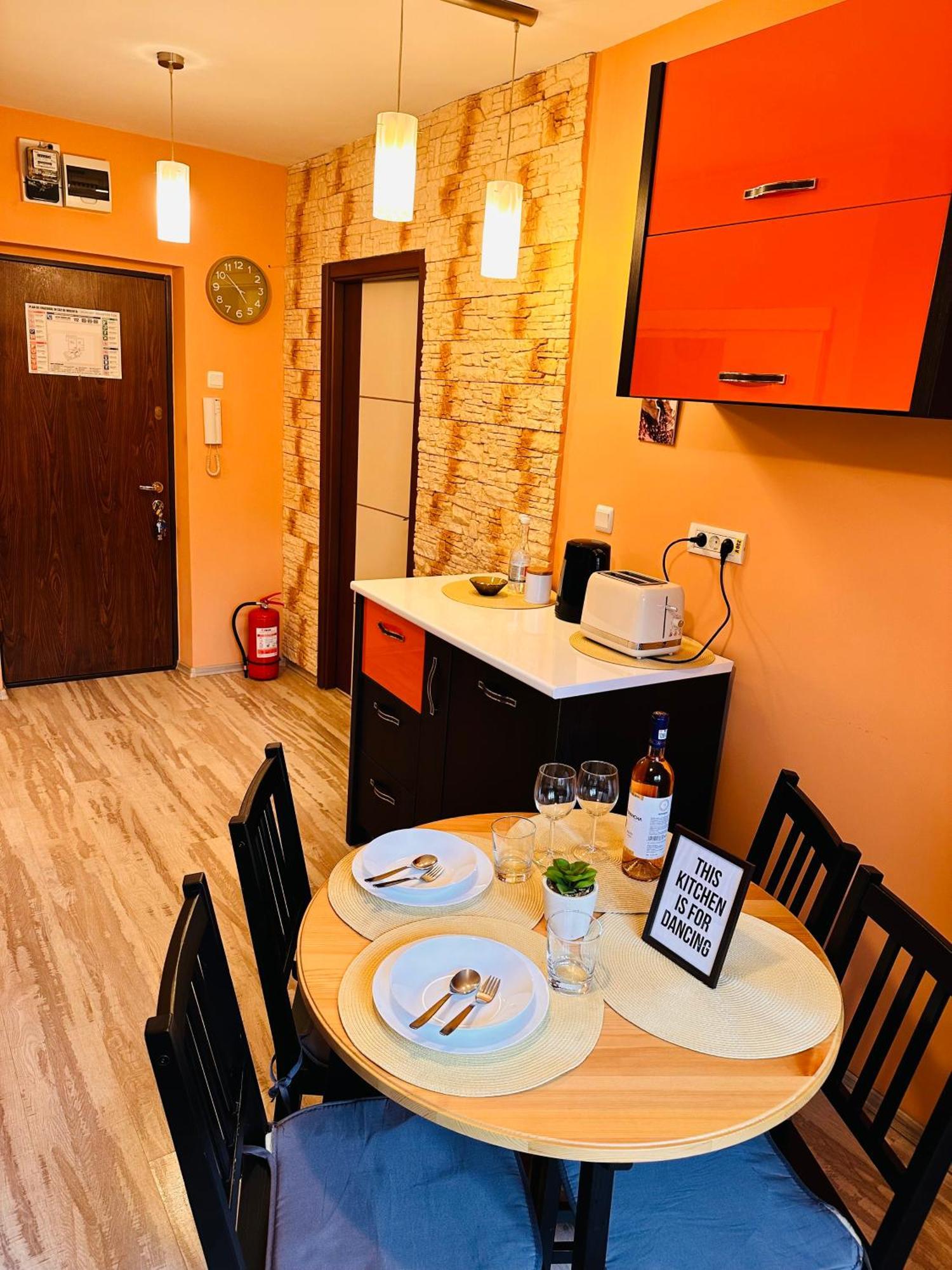 Euro Apartment Bucarest Exterior foto