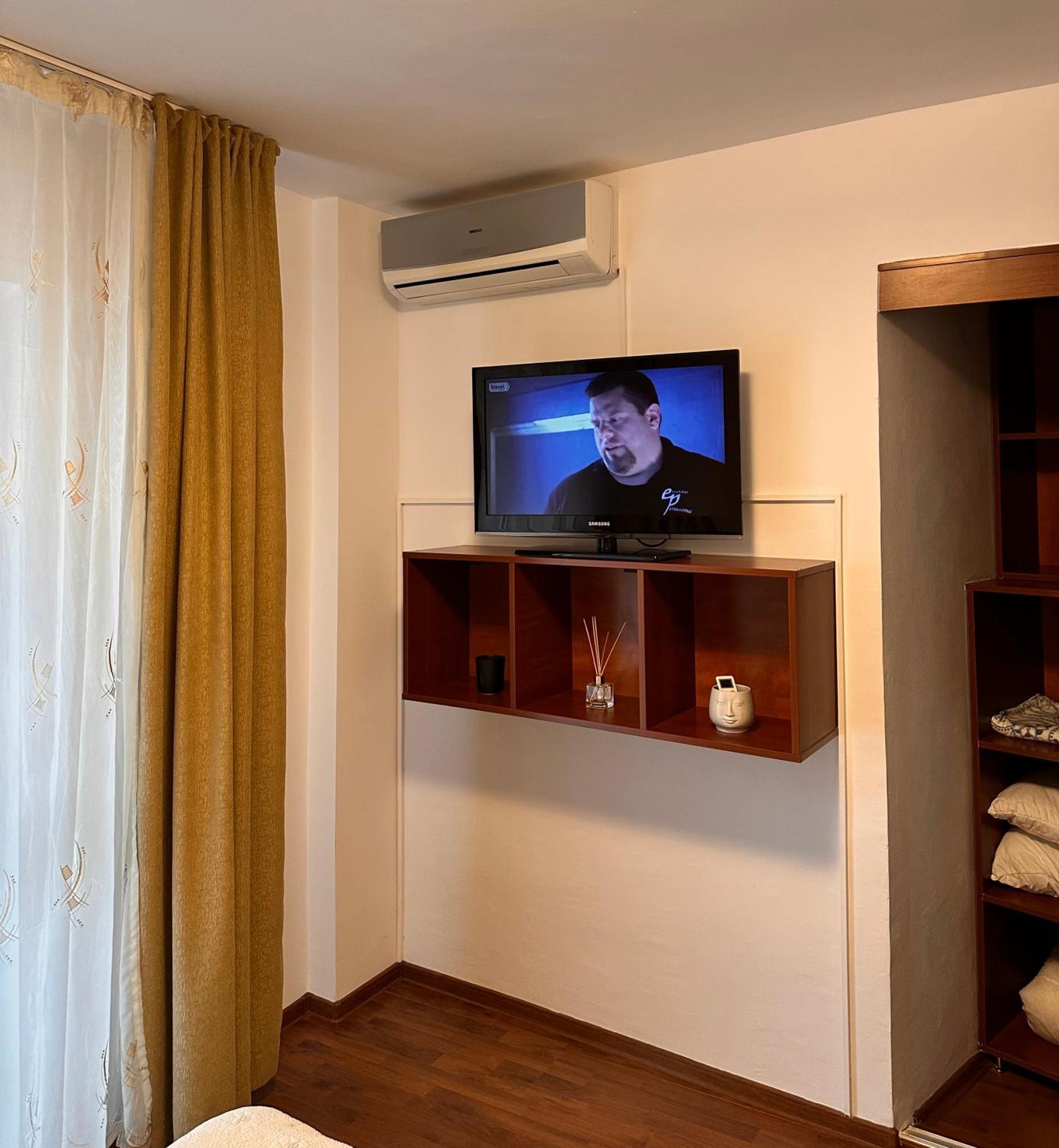 Euro Apartment Bucarest Exterior foto
